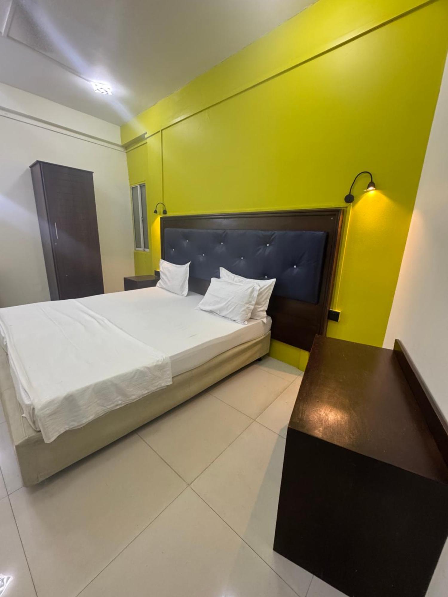 Metro City Hotel Colombo Kültér fotó