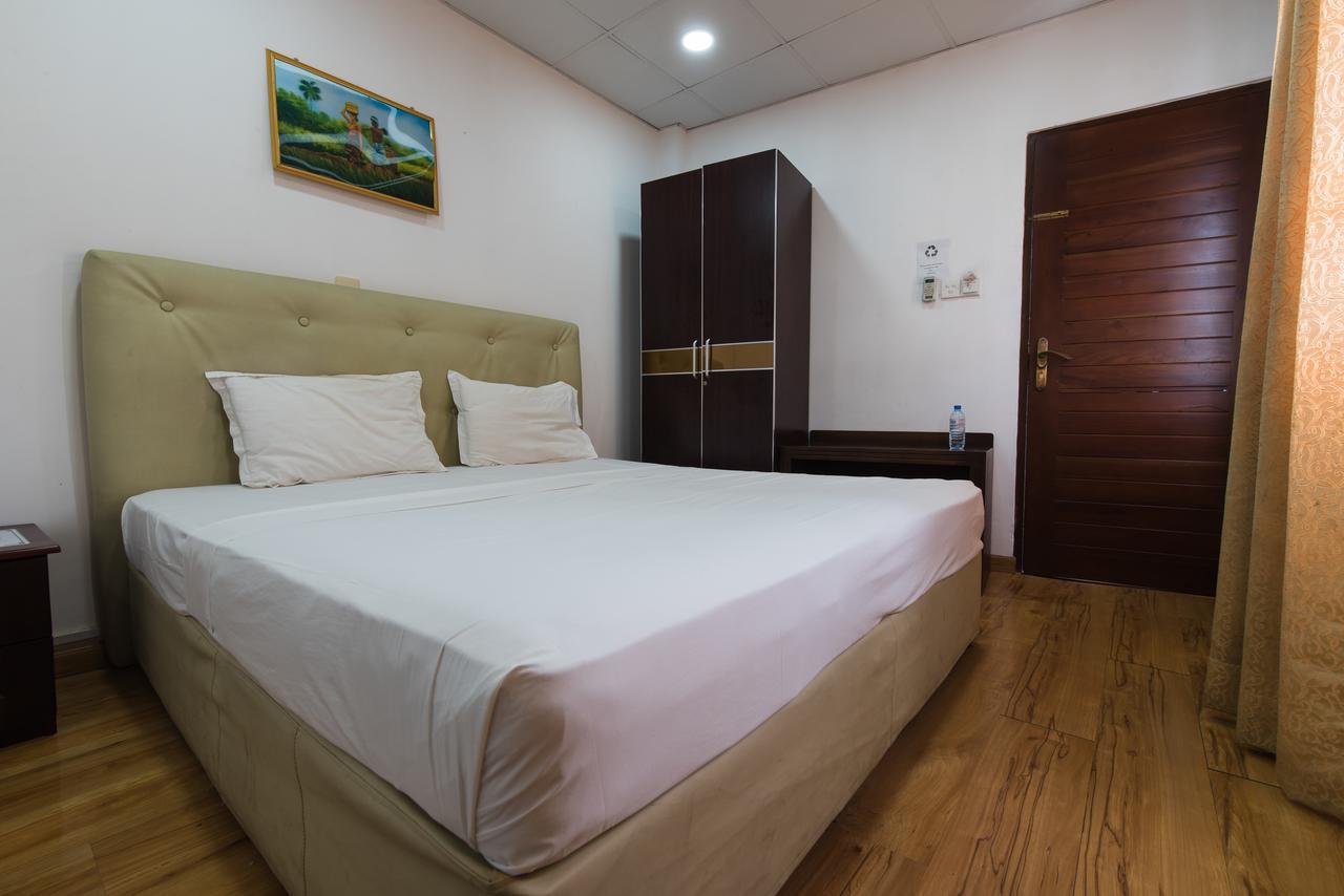 Metro City Hotel Colombo Kültér fotó