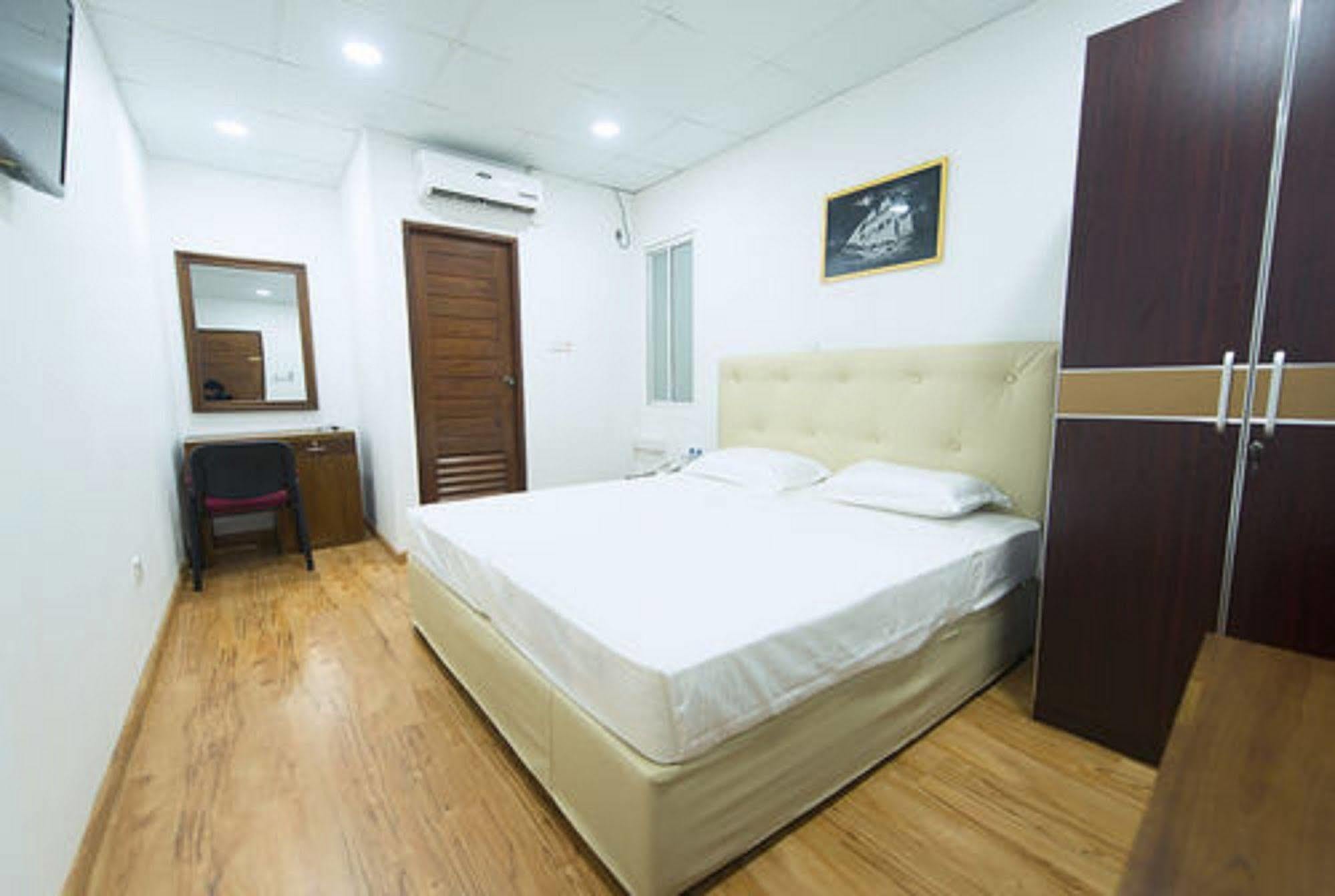Metro City Hotel Colombo Kültér fotó