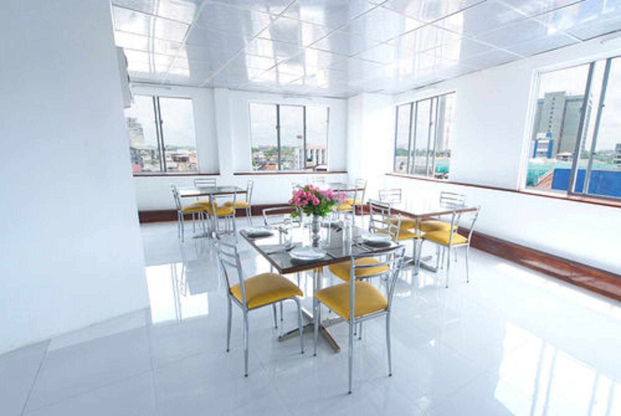 Metro City Hotel Colombo Kültér fotó