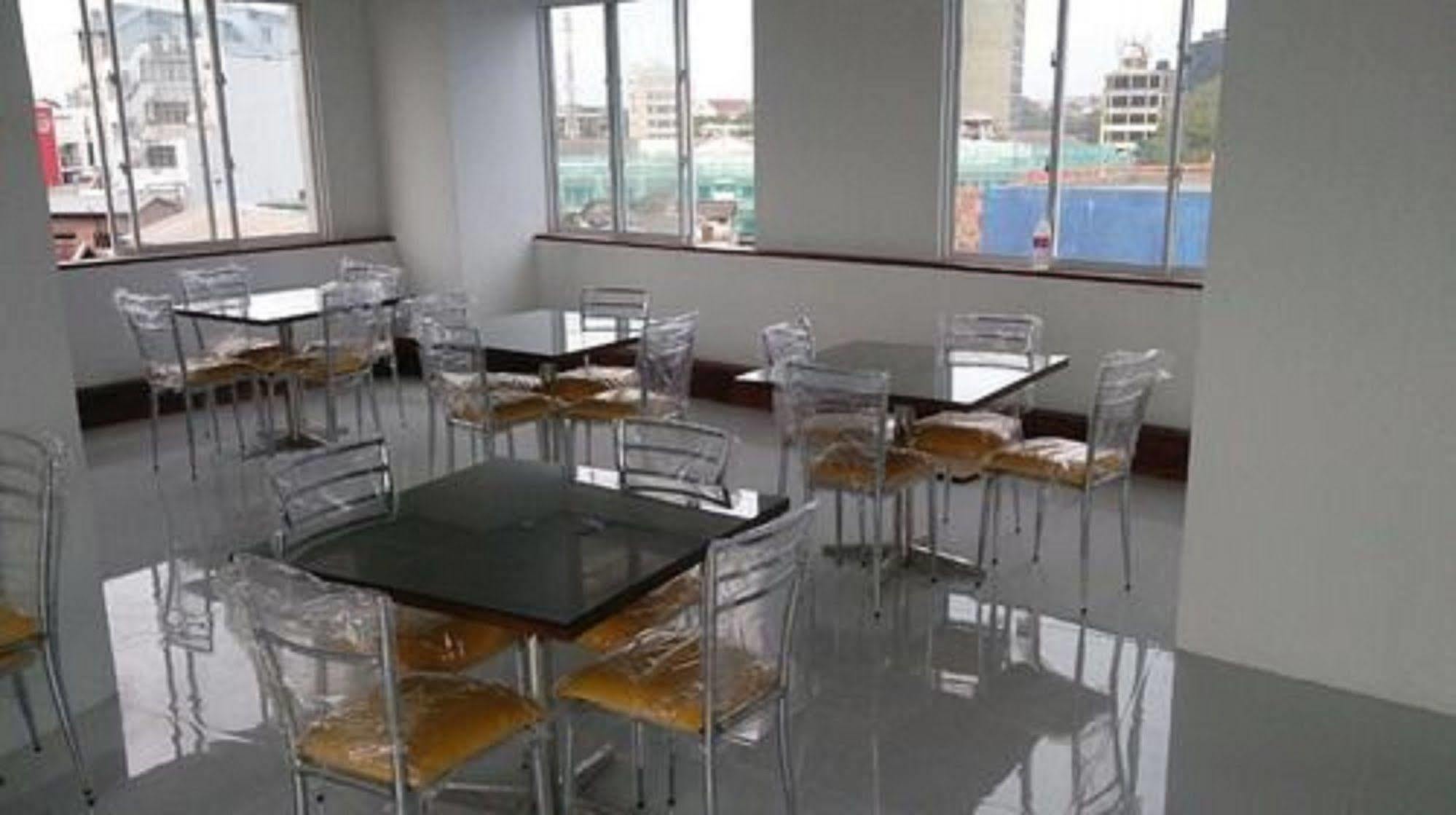 Metro City Hotel Colombo Kültér fotó